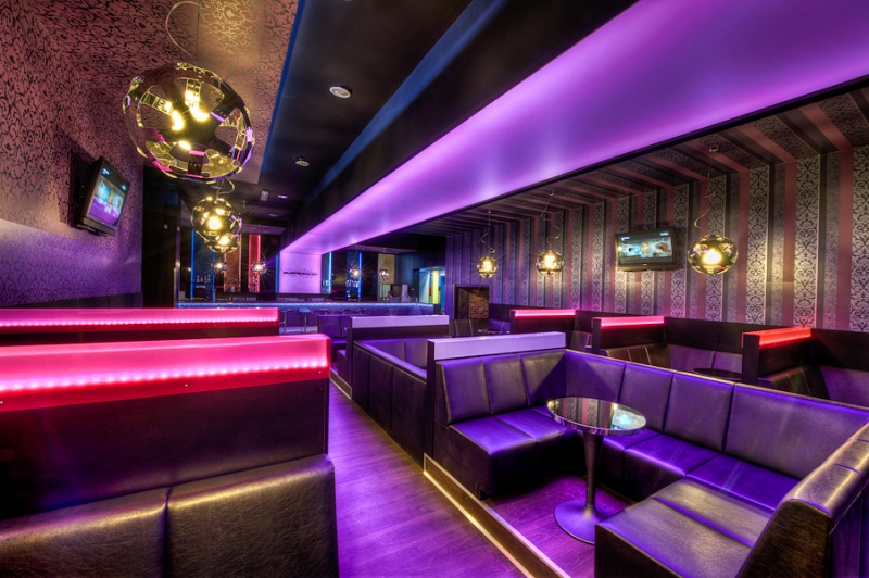 RGB Dynamic Stretch Ceiling